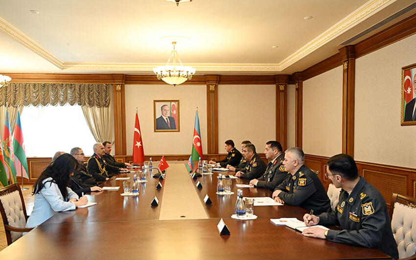 811a273008a409bc0ccd178c5f7ef44b