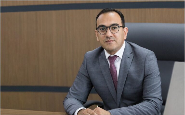 a92c259a-cd52-34eb-b692-72236c96f15a_850