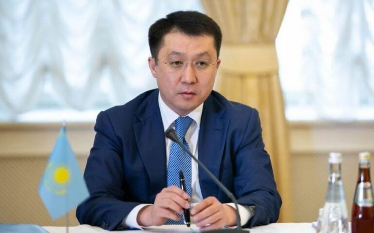 e0bc4617-fd49-3997-9130-8481d39779ea_850