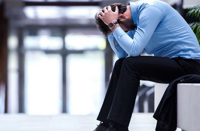 issiz-depresiya-tek-adam