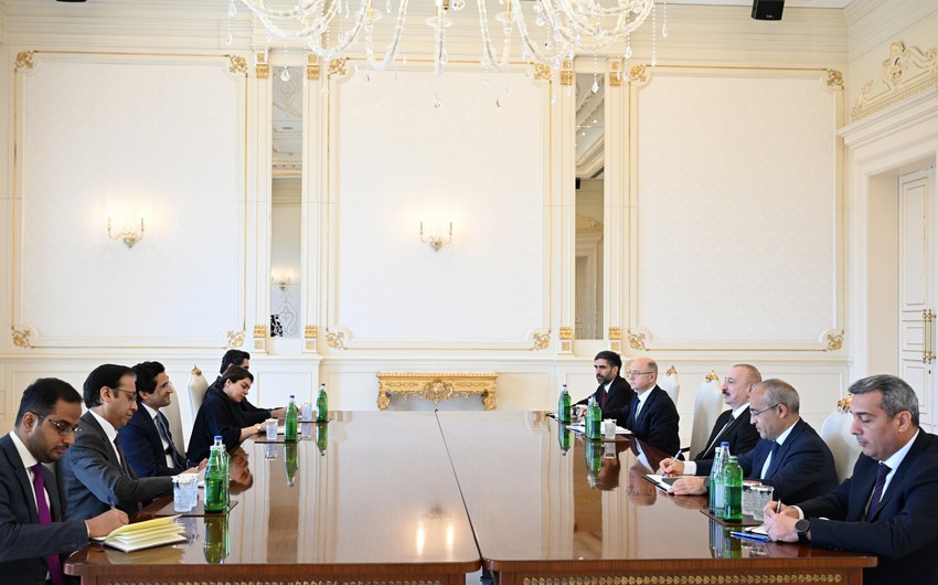 dd84baa0-de0f-30db-93a3-aec1f52d86e3_850