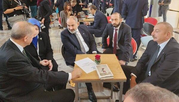 erdogan-pashinyan-eliyev (2)