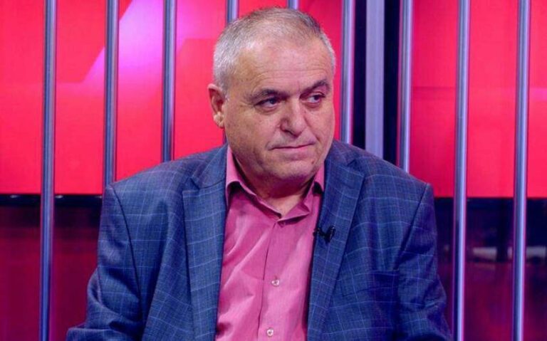 052624668d34d4e44a46c4a687e7914b226666