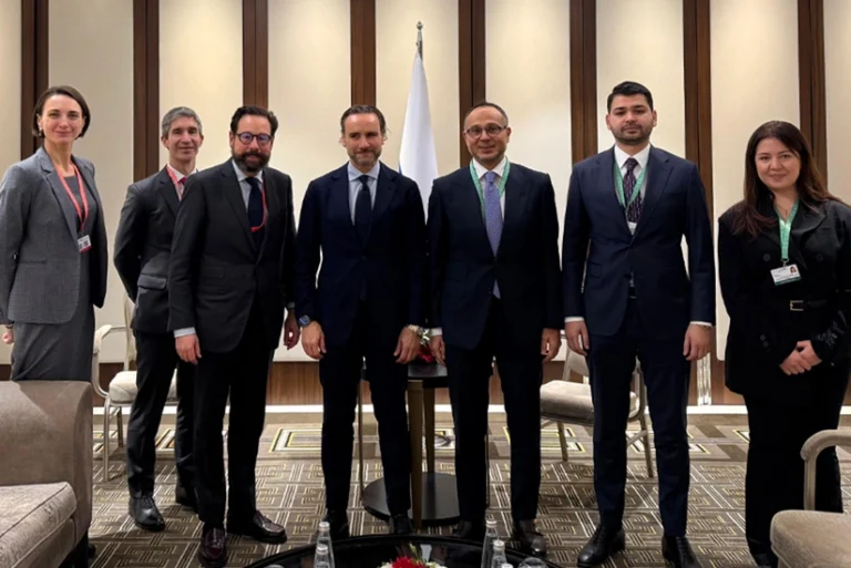 ZQ88B5ZVtybrngWSL8pmjCtidmQTbOFegwVm2F0t_825