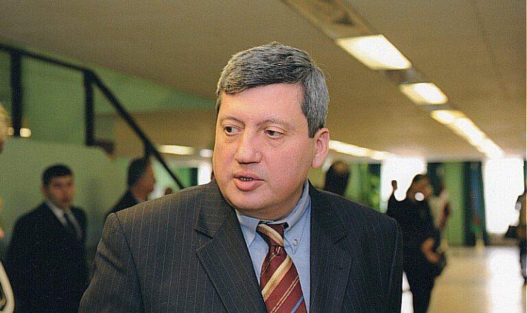 217ce1a3-8d1d-43b7-9bae-ab4aa43b8f05