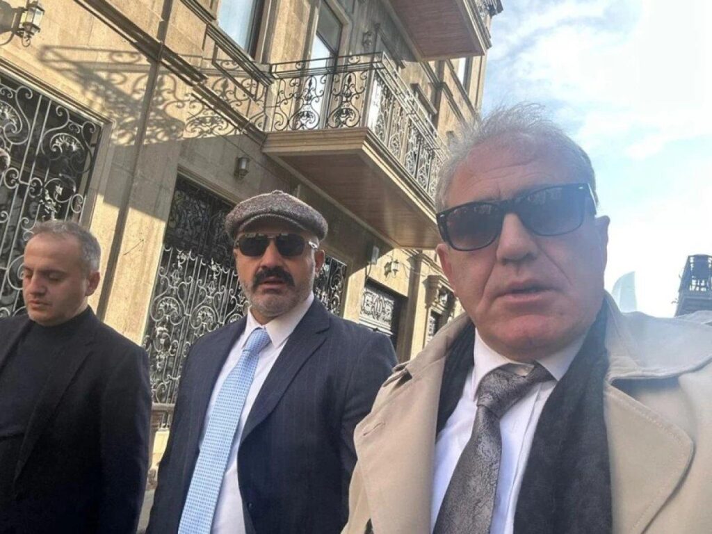 8f71b826-28d0-4563-b0ef-7f0065432479