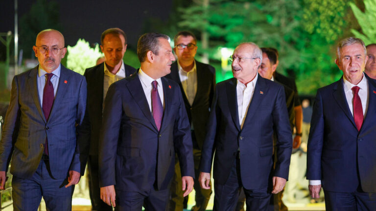 CHP GENEL BAŞKANI ÖZGÜR ÖZEL, KEMAL KILIÇDAROĞLU İLE BİR