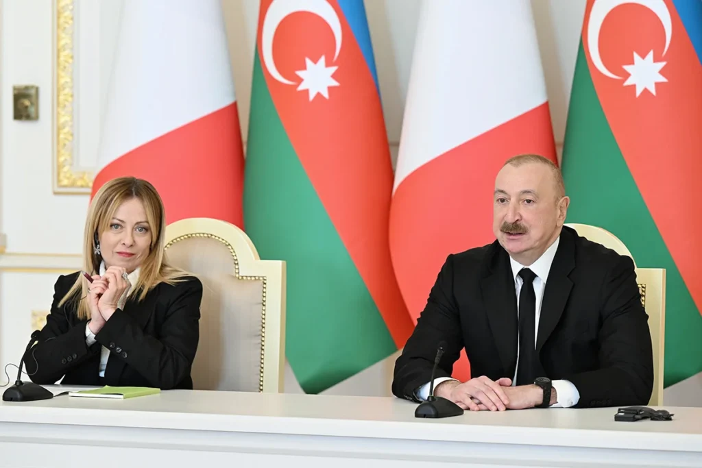 meloni-baku