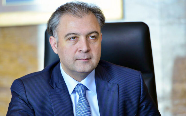 1775645149_xalid