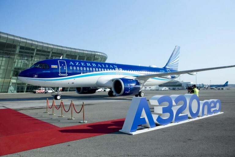 azal-a320