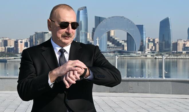 prezident-eliyev-saat