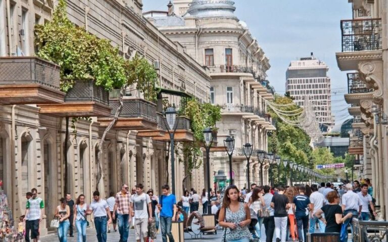 baku-eh