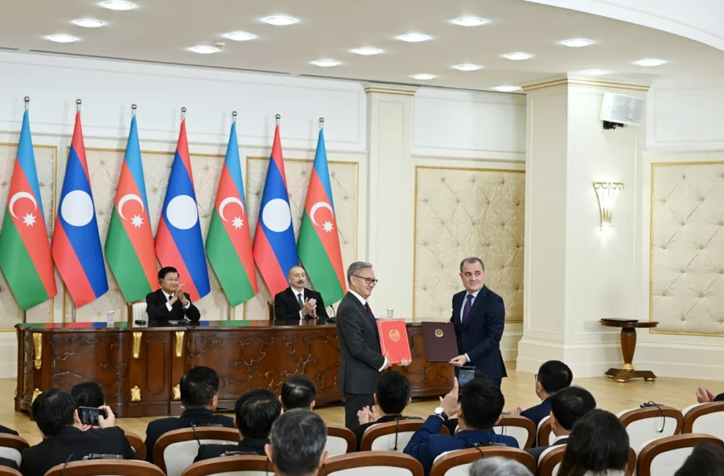 laos-az-2